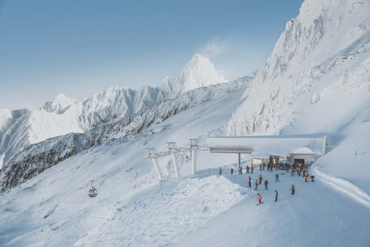 Your Ultimate Guide to Skiing & Winter in Chamonix