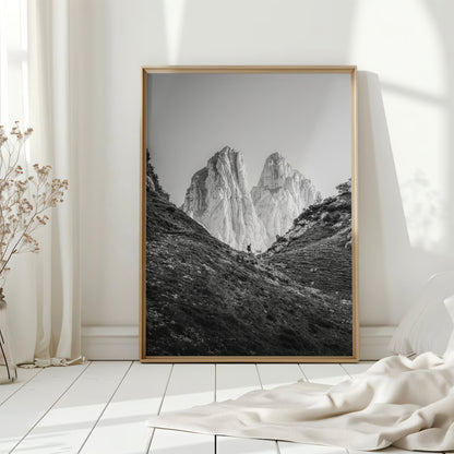 Large Saxer Lücke wall art in a bright white room with soft light and natural textures